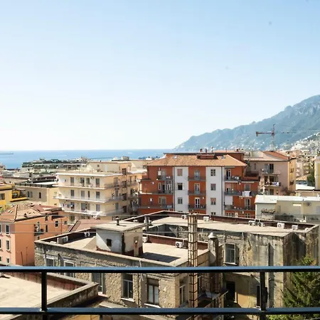 Marea Sea View 아파트